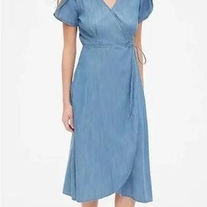 GAP Tencel Midi Wrap Dress. Size XS.